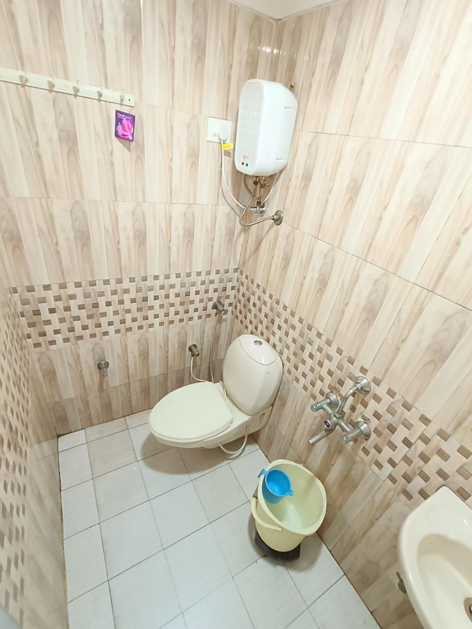בהוי Stay Guru Usha Residency מראה חיצוני תמונה