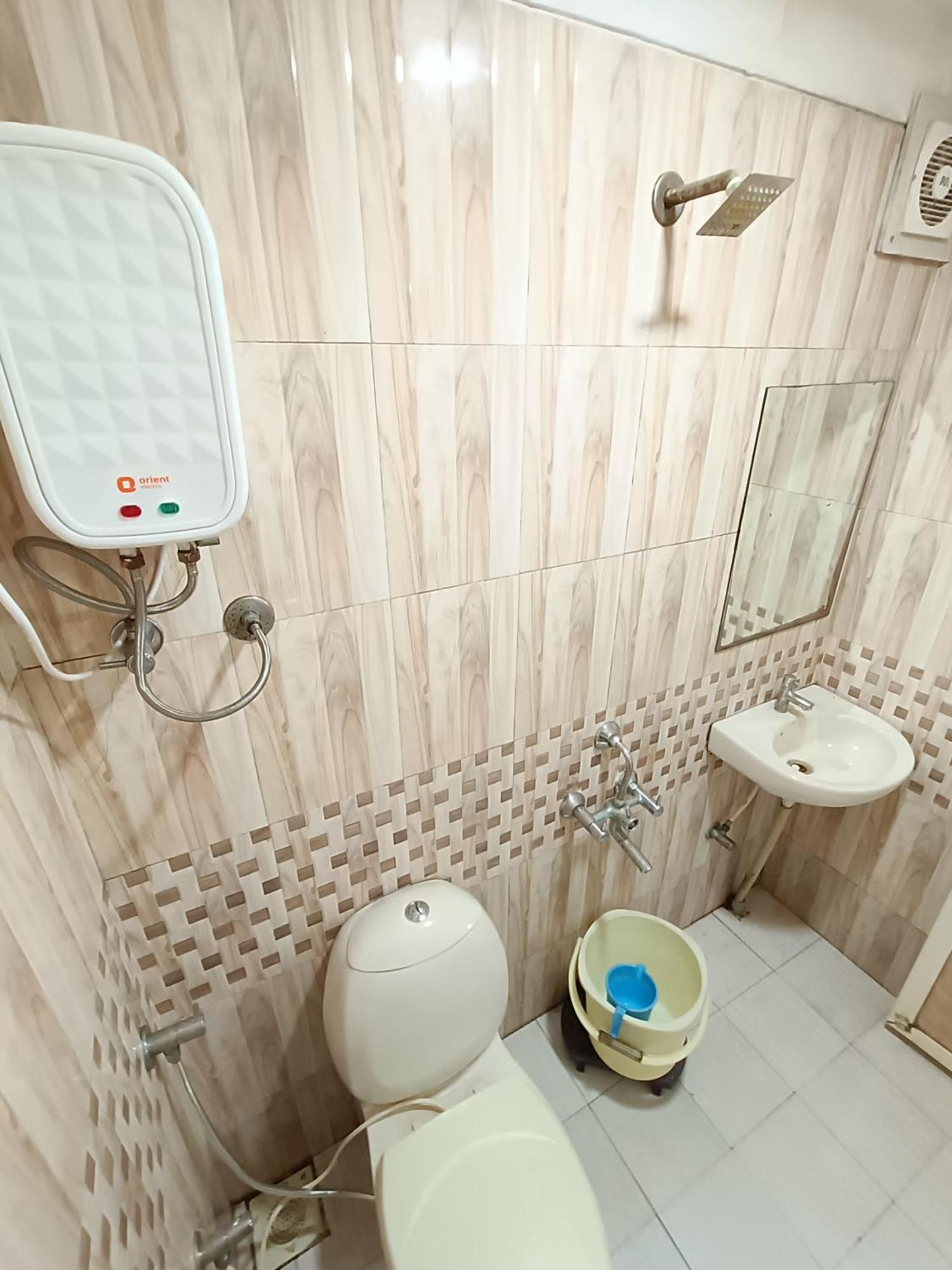 בהוי Stay Guru Usha Residency מראה חיצוני תמונה